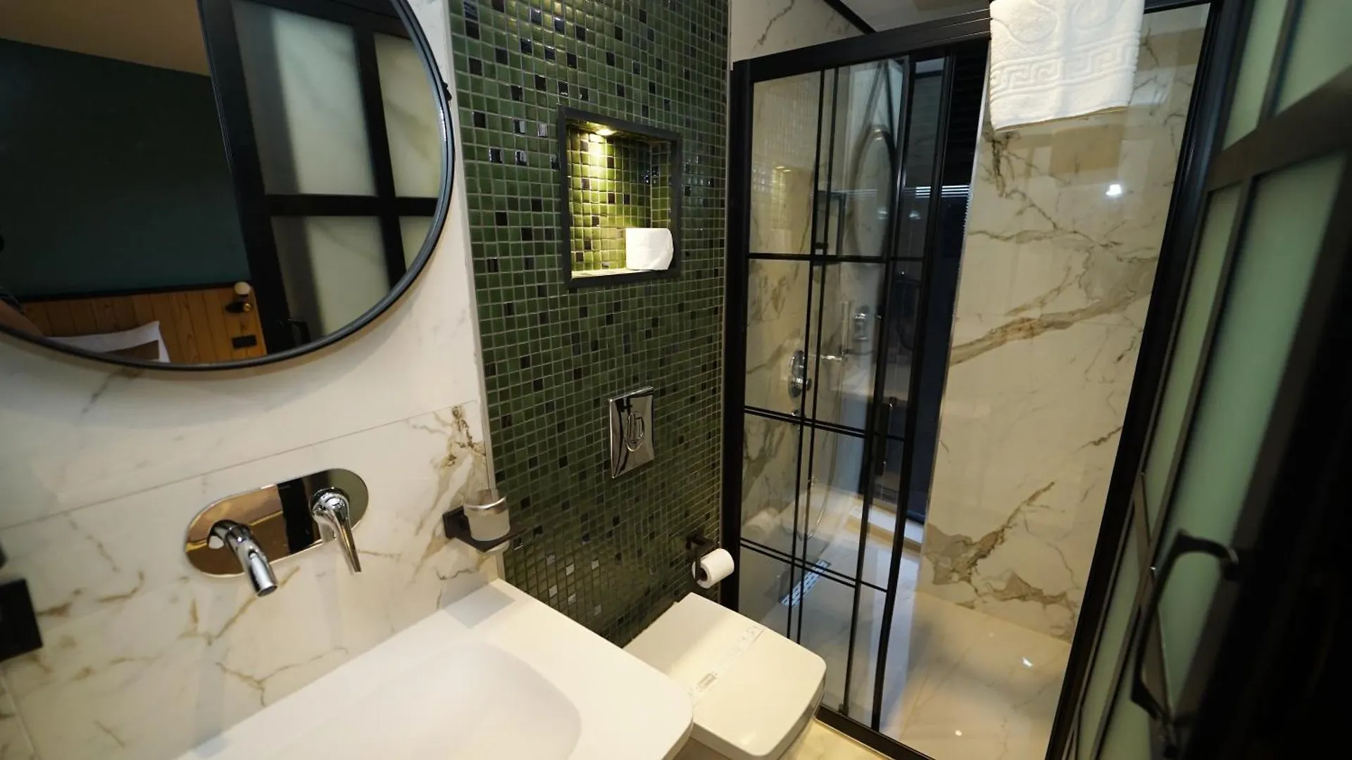 Fragments Hotel Стамбул