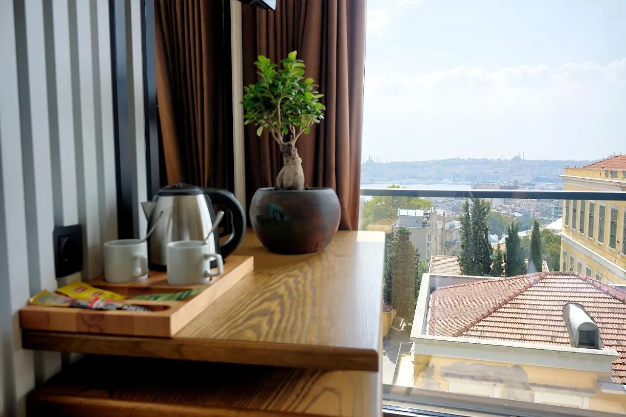 Fragments Hotel Istanbul