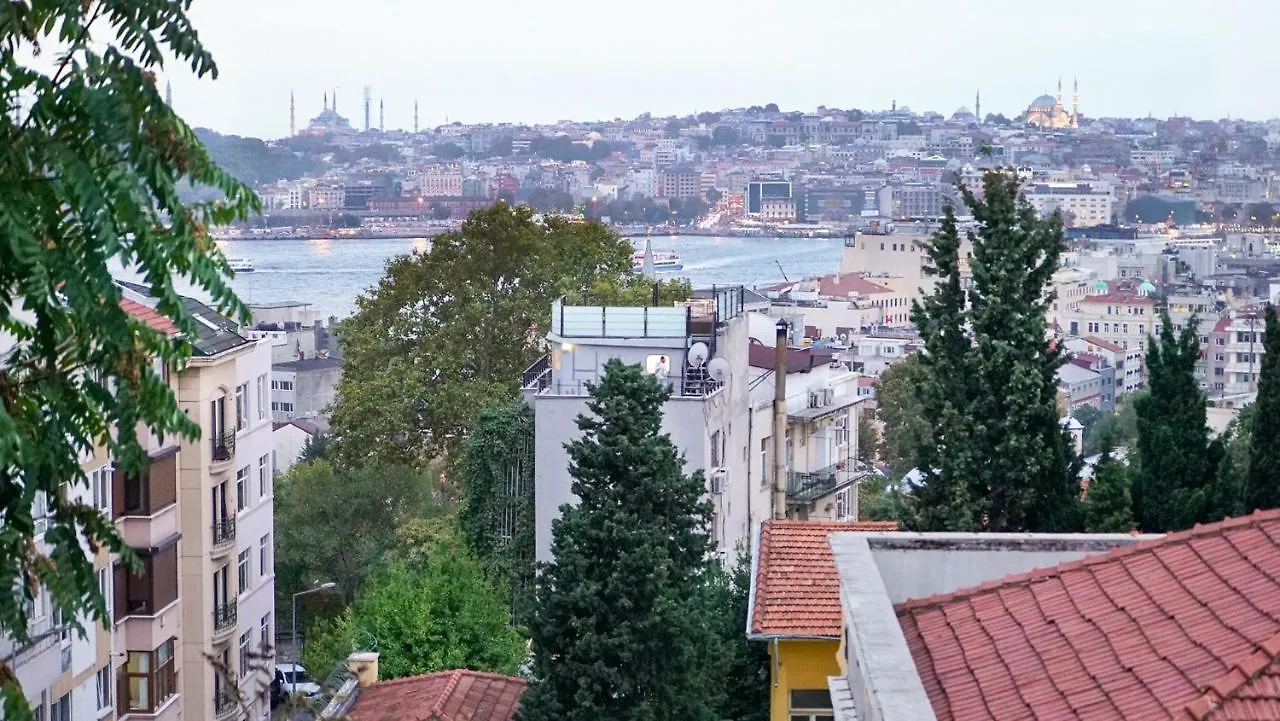 Fragments Hotel Istanbul 4*,