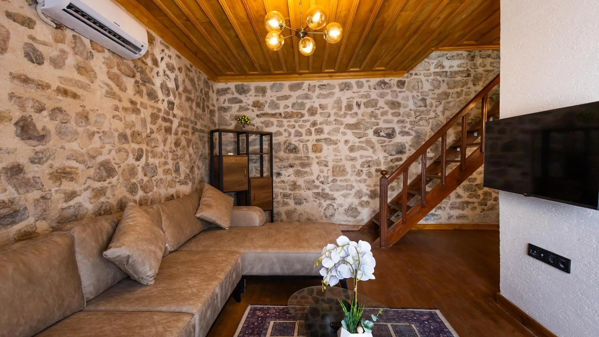 Fragments Hotel Istanbul