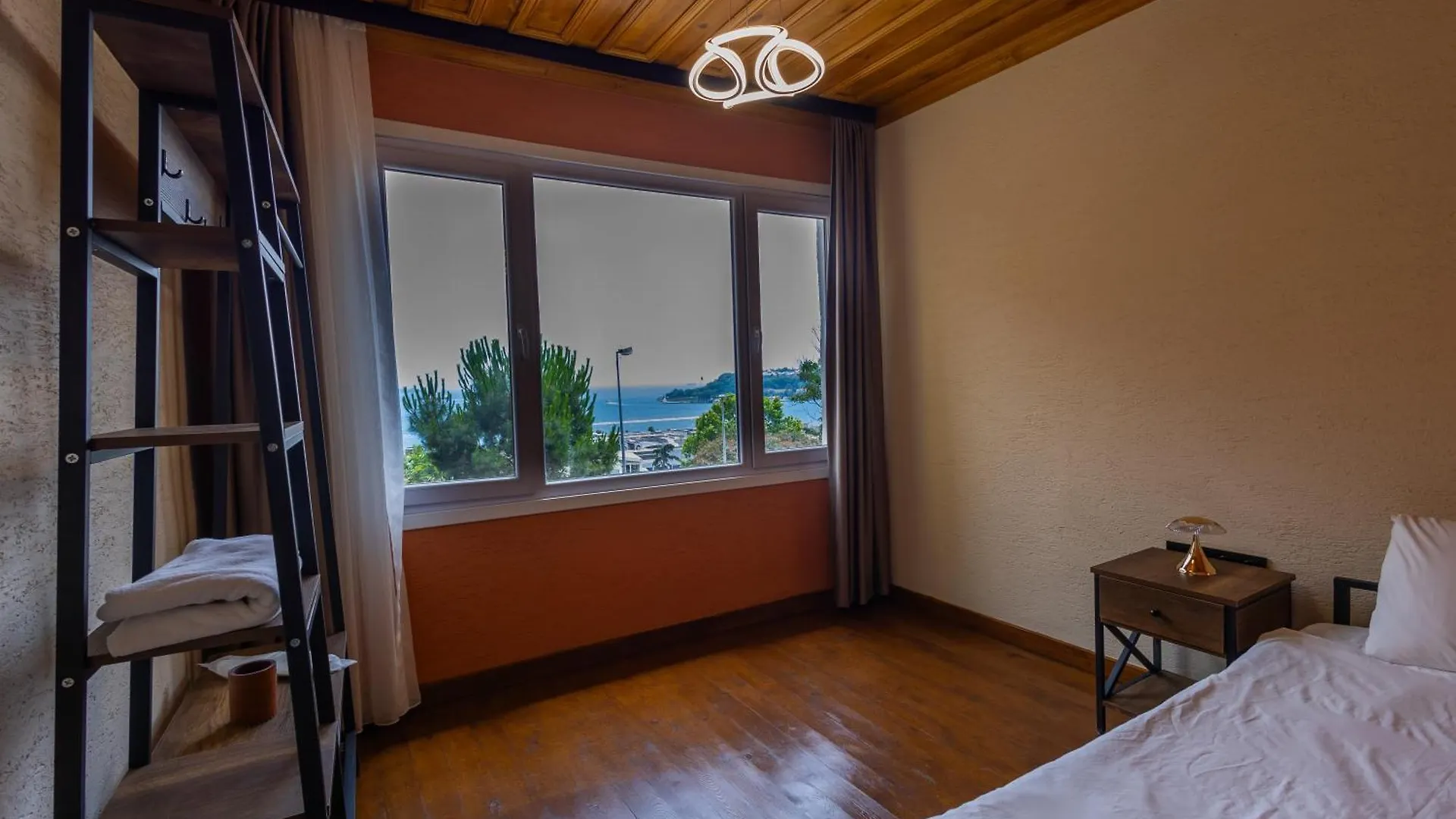Fragments Hotel Istanbul